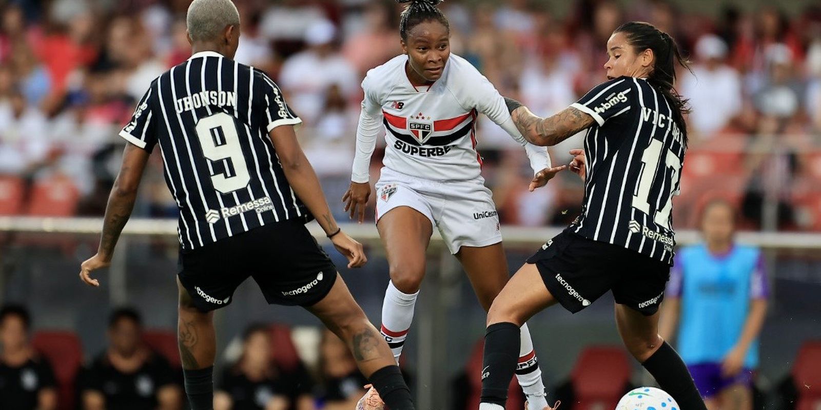 São Paulo segura Corinthians e é campeão brasileiro pela 1ª vez
