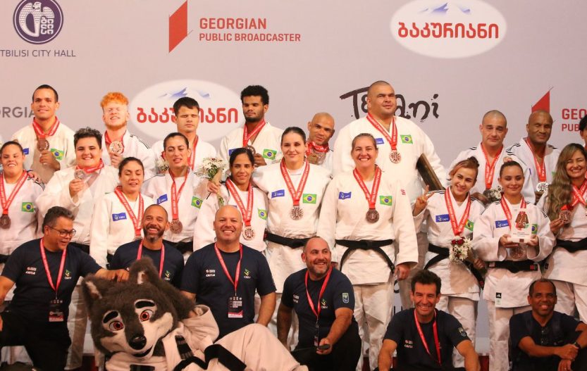 Brasil conquista bronze nos mundiais paralímpicos de judô e triatlo