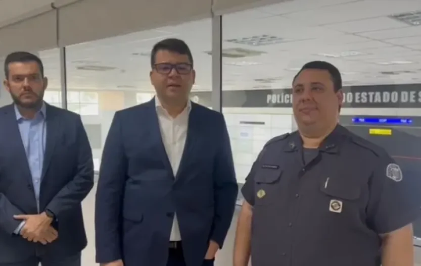 chico-lucas-esta-em-sao-paulo-com-o-delegado-anchieta-nery.jpeg.800x0_q75_crop.webp.webp