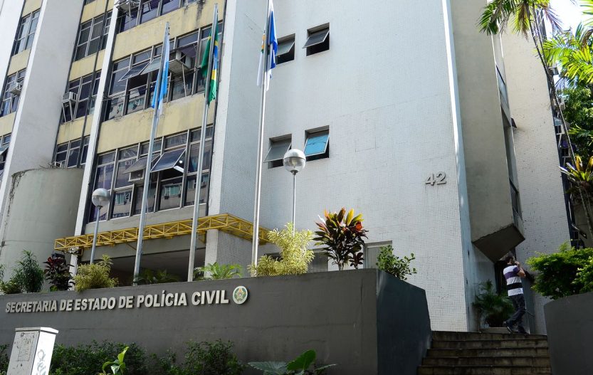 Polícia do Rio faz operações para prender dezenas de integrantes do CV