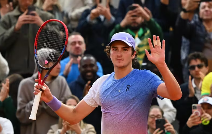 Incômodo no abdômen faz João Fonseca desistir do Masters de Cincinnati