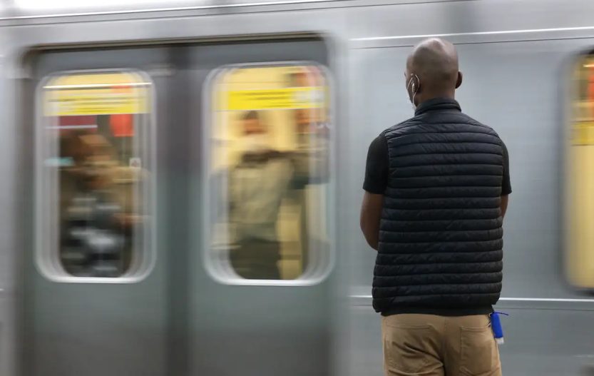 SP: greve na CPTM paralisa parcialmente três linhas de trens